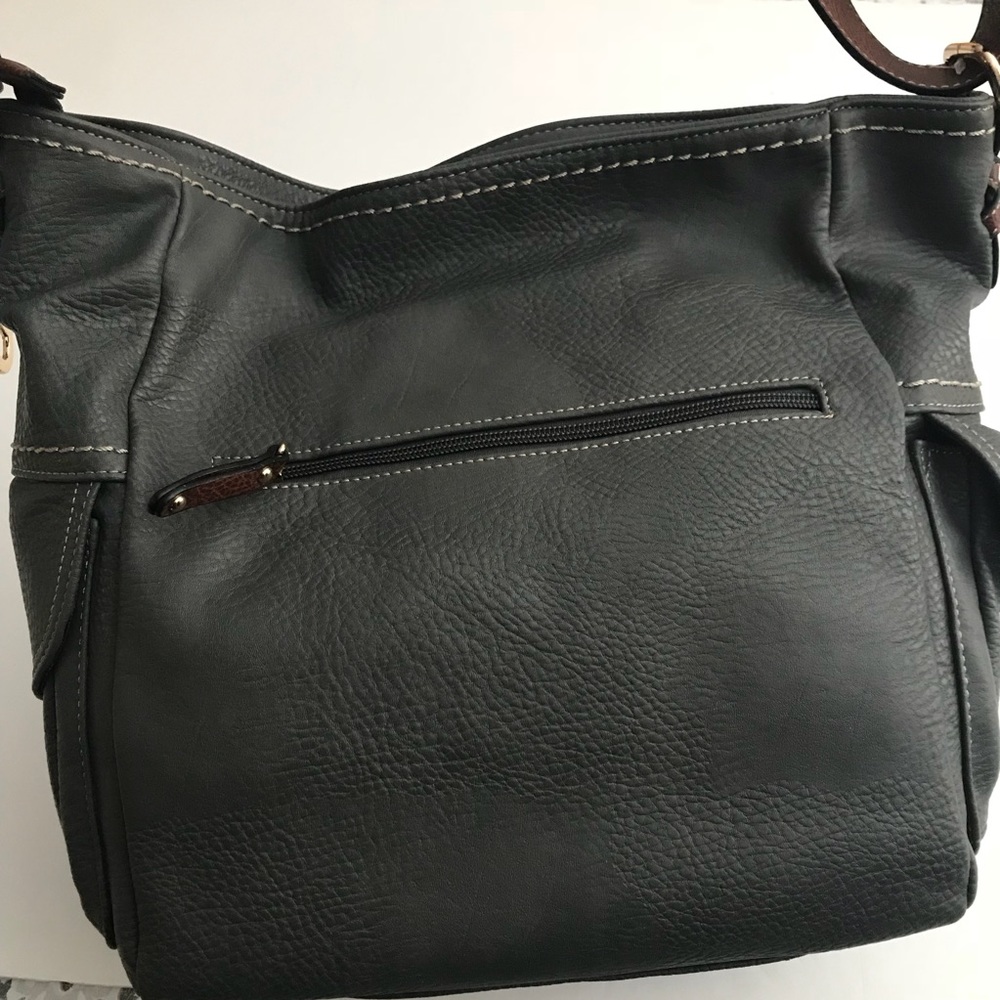 🎉SOLD🎉NWT! Boc Gray Leather Purse - Picture 4 of 7